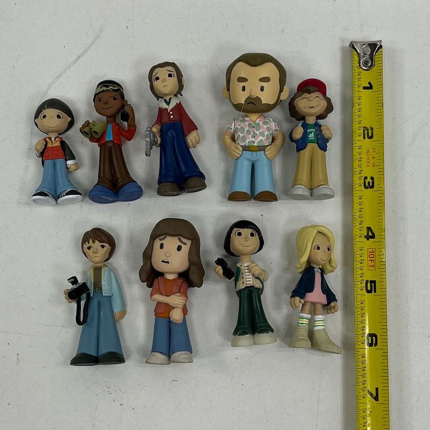 Funko Stranger Things Mystery Minis Lot of 9 Figures Eleven Hopper Dustin 2017