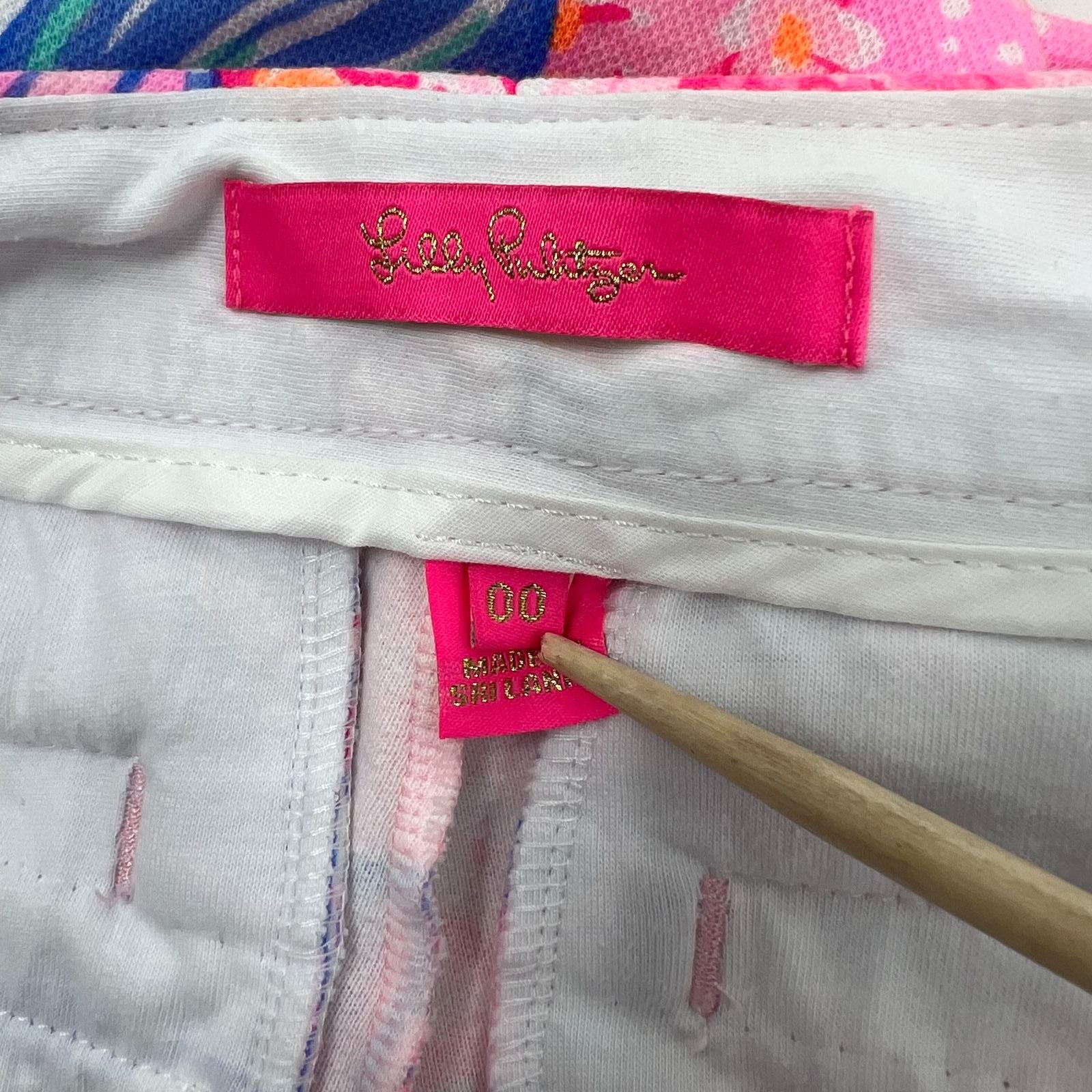 Lilly Pulitzer Buttercup Scalloped Shorts Floral Pineapple Women's Size 00