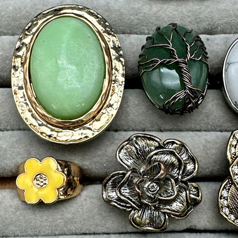 Vintage to Modern Fashion Jewelry Statement Rings Lot of 11 Floral Faux Stone