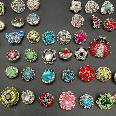 Stretch Ring with 40 Interchangeable Snap Charms Jewelry Lot Watch Ladybug