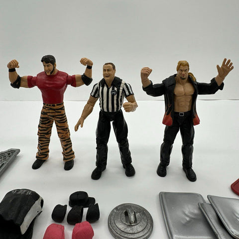 WWF Wrestling Action Figure Lot 3 Chris Jericho Chuck Palumbo Ref Accessories