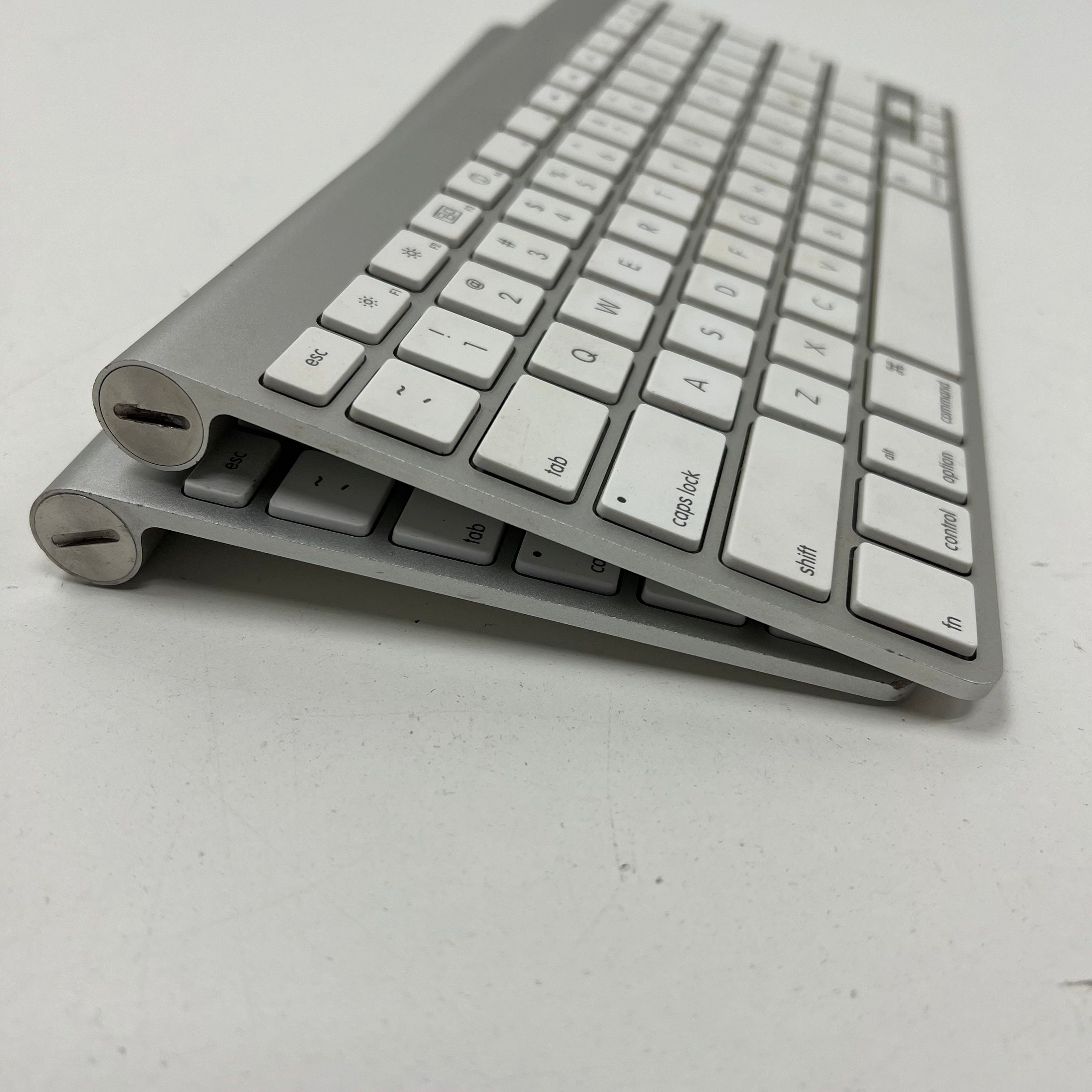 Lot of 2 Apple A1314 Wireless Bluetooth Keyboard Aluminum