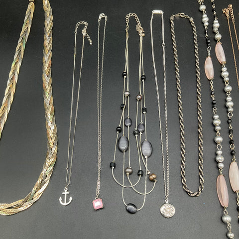 Costume Jewelry Lot 17 Necklaces Gold Silver Rose Tone Pendants Fashion