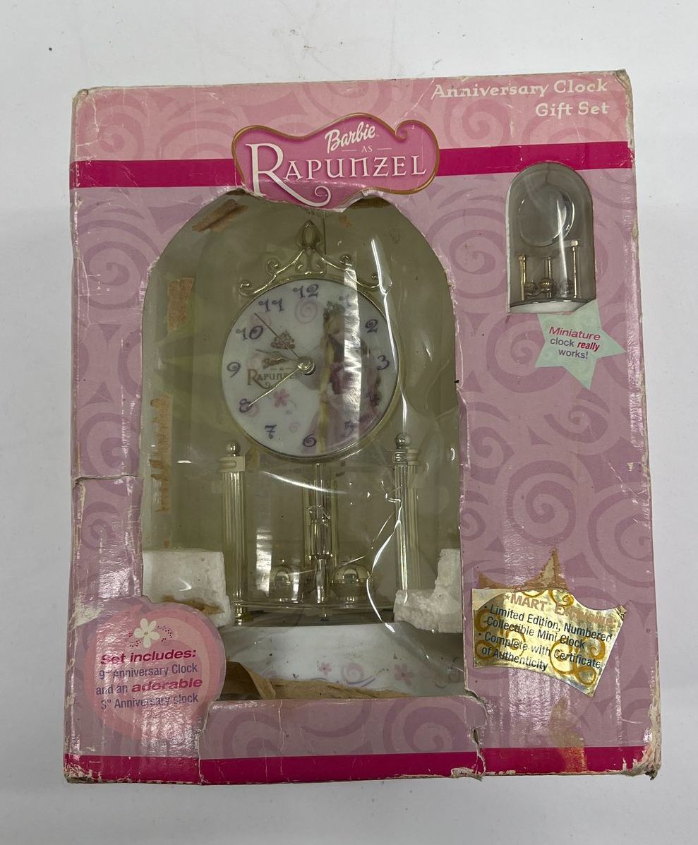 VTG Barbie Walmart Rapunzel Anniversary Cloche Spinning Clock Gift Set UNTESTED
