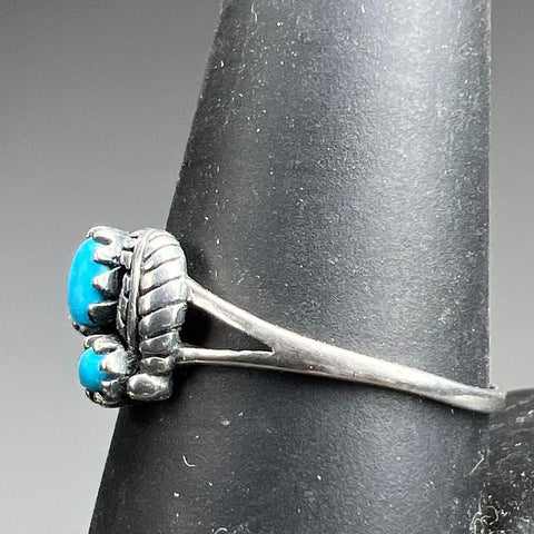 925 Sterling Silver Leaf Turquoise Ring 1.86g