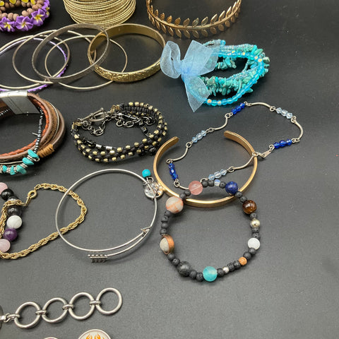 Eclectic Bracelet Jewelry Lot 30+ Harley-Davidson Huskers Snap Charm Beaded