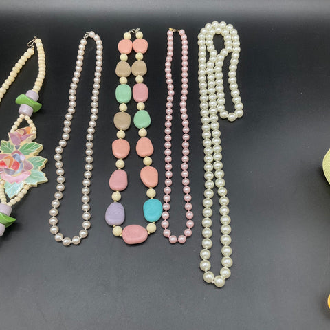 Vintage Costume Jewelry Lot 5 Necklaces Faux Pearl Pastel Floral Retro 80s 90s