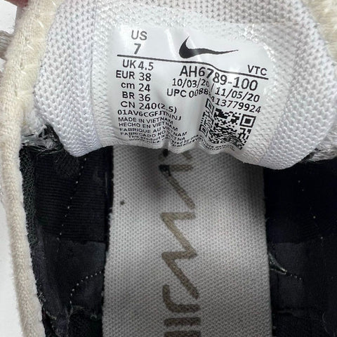 Nike Air Max 270 White Black Lifestyle Running Sneakers Womens Size 7