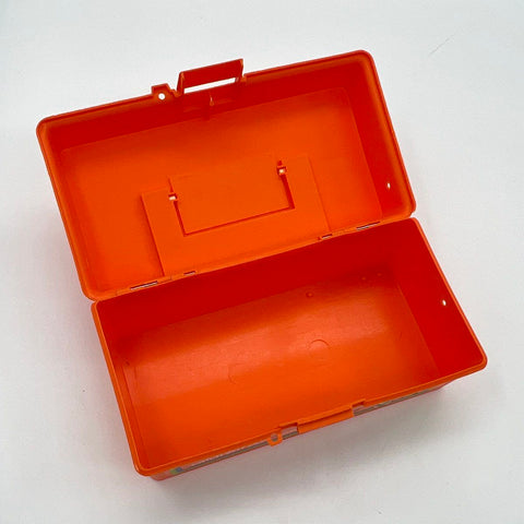 Vintage Snoopy Zebco Catch'em Box Orange Plastic Tackle Utility Box Woodstock