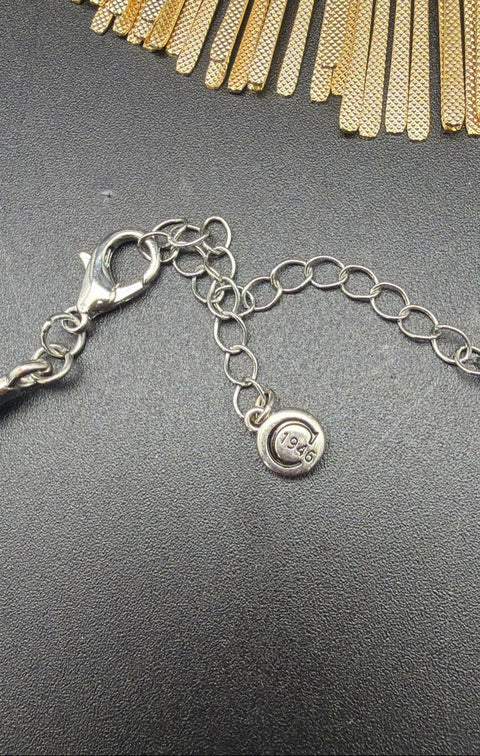 Mixed Fashion Jewelry Lot 7 Necklaces Express 1946 Pendants Gold Silver Tone