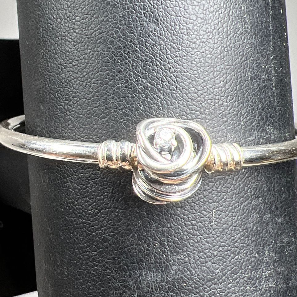 Pandora Sterling Silver Moments Encircled Bracelet NIB