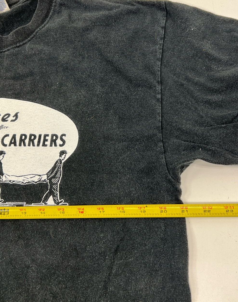 VTG Men's Hanes Flexible Body Carriers T-shirt Faded Black Goth Y2K Size Large