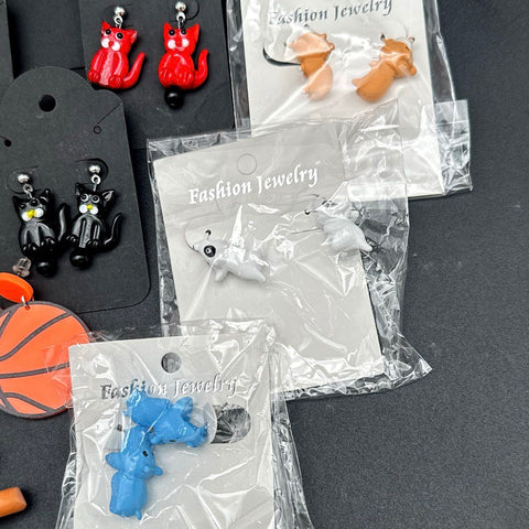Novelty Costume Jewelry Lot 33 Pairs Animals Food Sports Dangle Stud Earrings