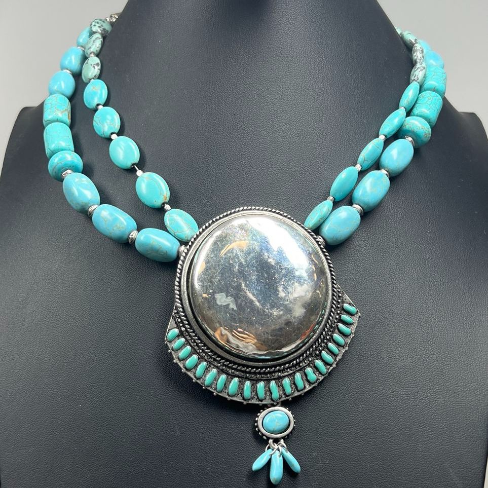 Chico's Turquoise tone Beaded Statement Necklace NWT