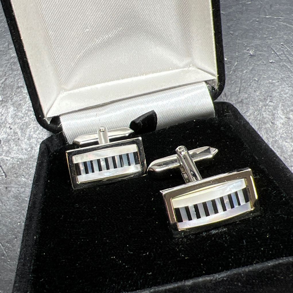 Mother Of Pearl Silver Tone Cufflinks IOB