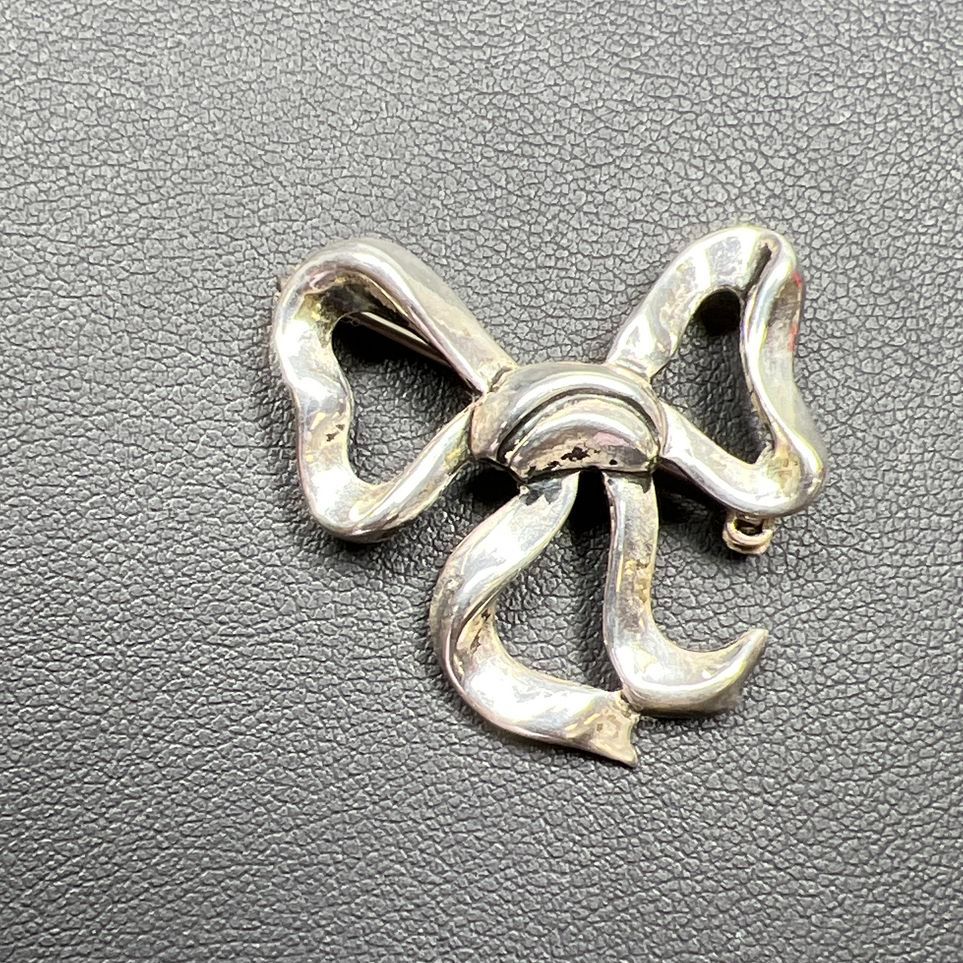 Vintage Sterling Silver Bow Earrings and Brooch 7.81g