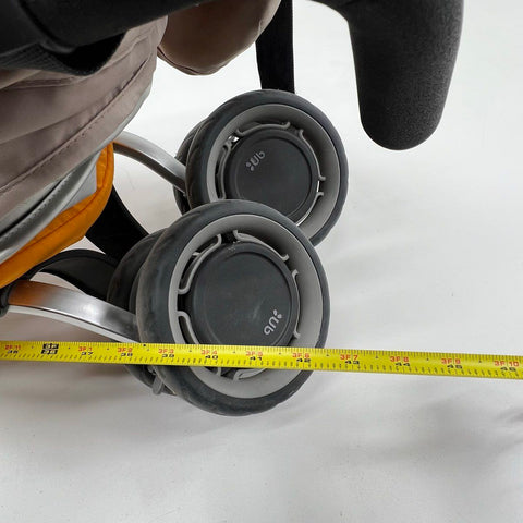 Uppababy G-Luxe 0180 Lightweight Umbrella Stroller with Travel Bag & Cup Holder