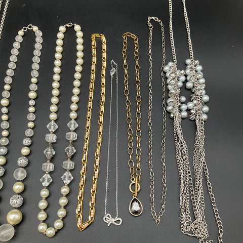 Fashion Costume Jewelry Lot of 14 Necklaces Includes Juicy Couture Faux Pearl