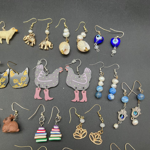 Novelty Animal & Fashion Dangle Earring Jewelry Lot Whimsical 23 Pairs Figures