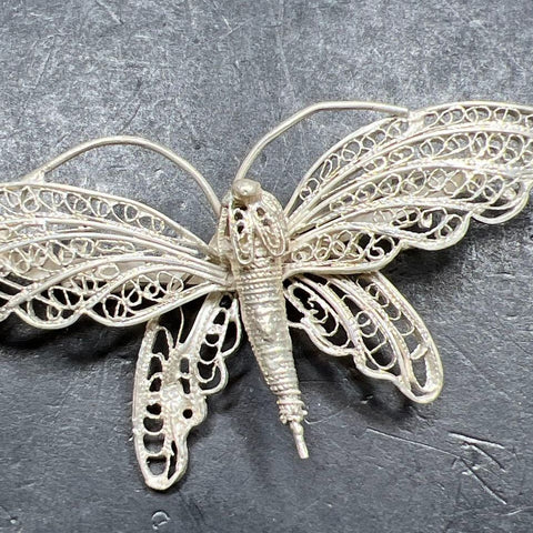Antique Sterling Silver Filigree Butterfly Moth Brooch 10.77g