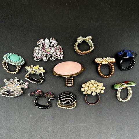 Fashion Costume Jewelry Lot of 11 Stretch Rings Butterfly Faux Pearl Floral