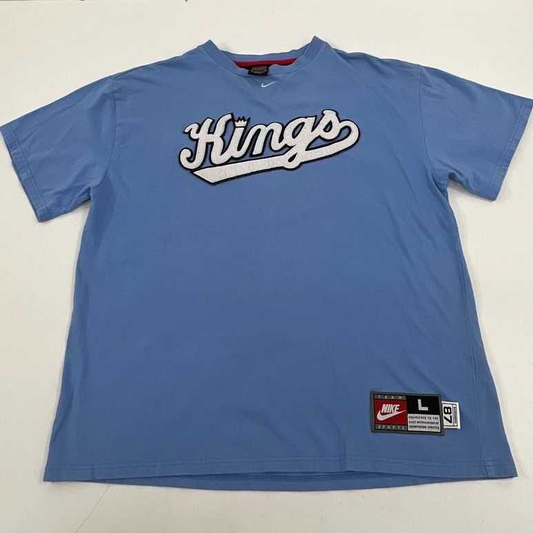 Vintage Y2K Nike Team Sacramento Kings Sewn Logo T-Shirt Mens L Blue