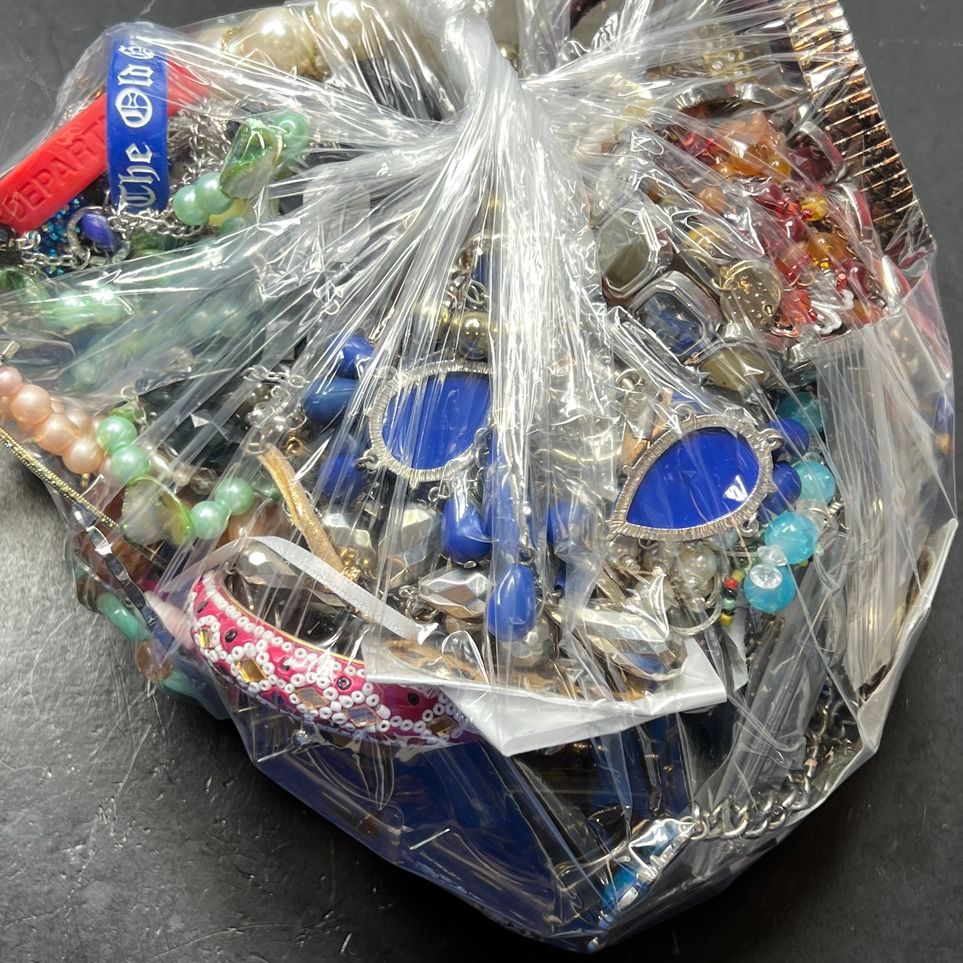 5 Lbs Costume Jewelry Grab Bag Sold As Is