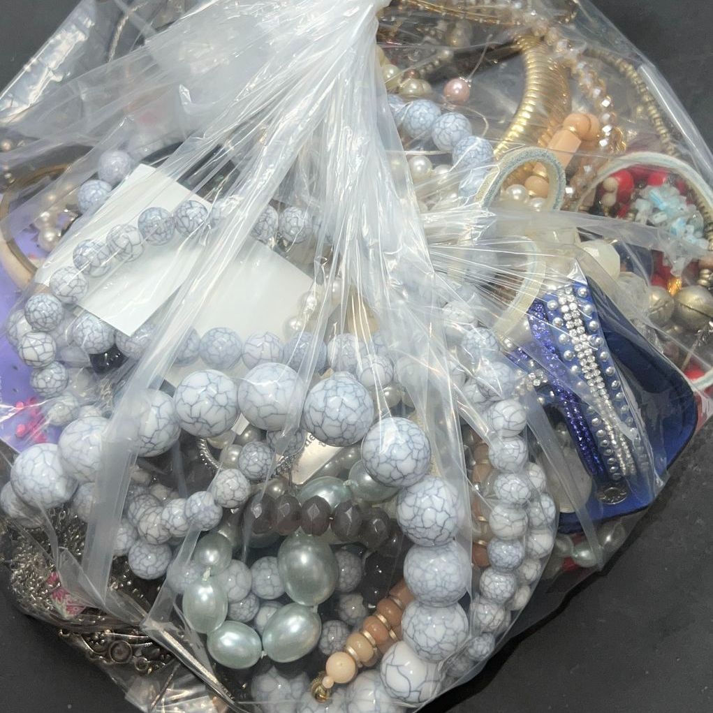5 Lbs Costume Jewelry Grab bag