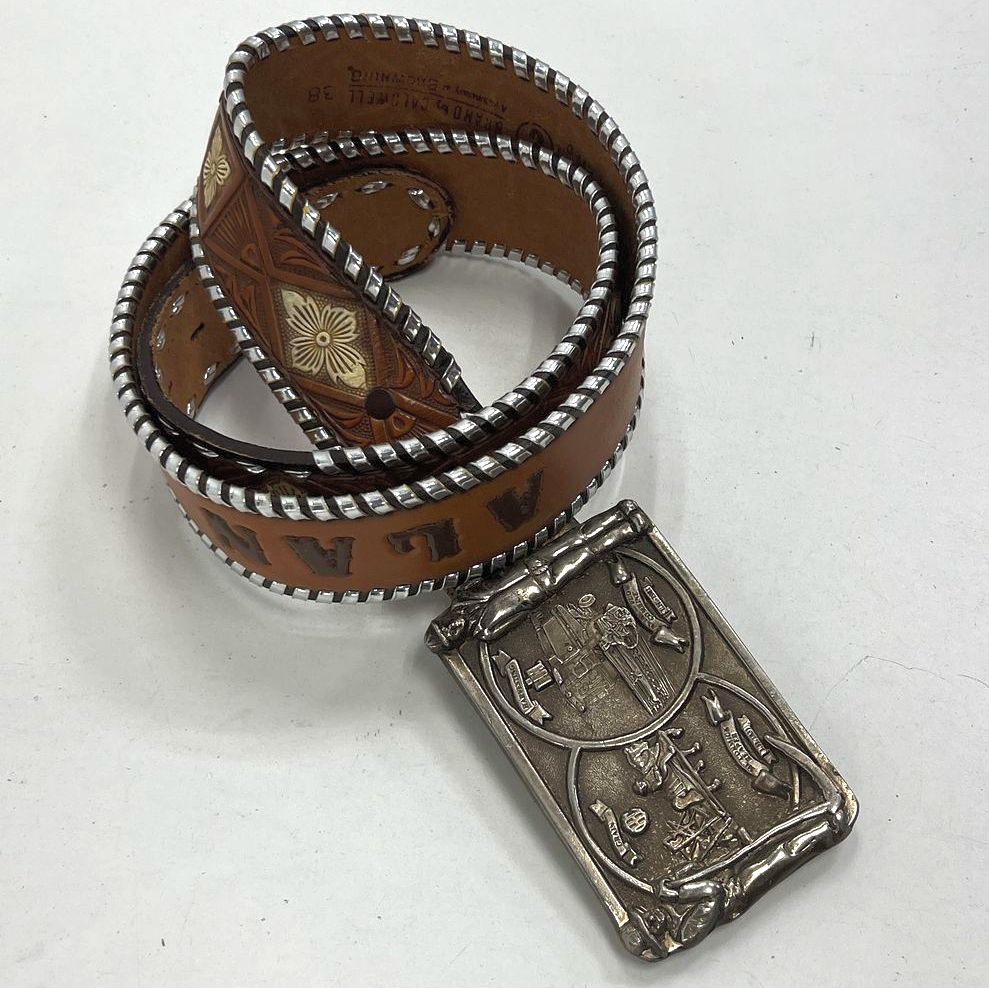 Vintage 80s Spec-Cast IH Gutenberg Printing Press Buckle Tooled Leather Belt 38