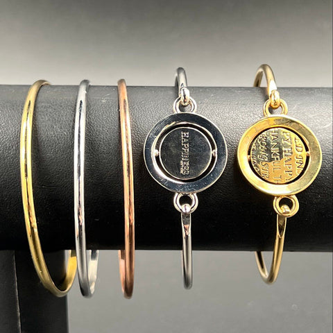 Carolee Set of 5 Bangle Bracelets Gold Silver Rose Tone Bee Hamsa Charms Pouch