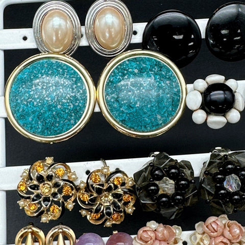 Vintage Costume Fashion Earrings Lot Clip-On Screwback 16 Pairs Mixed