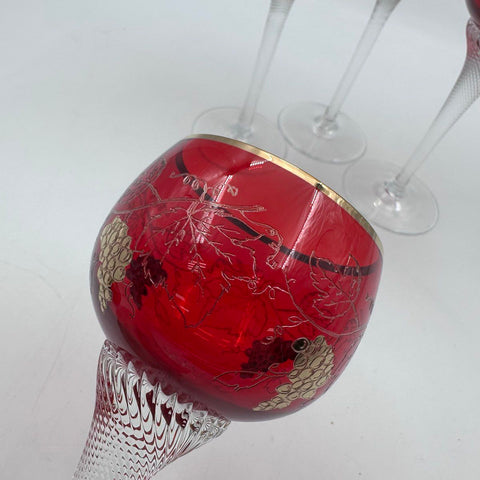 Vintage Ruby Red Wine Glasses 4 Piece Lot Etched Grapes Vines Gold Trim 7 In