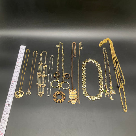 Vintage to Modern Costume Jewelry Lot 9 Necklaces Gold Silver Tone 0.63 lb