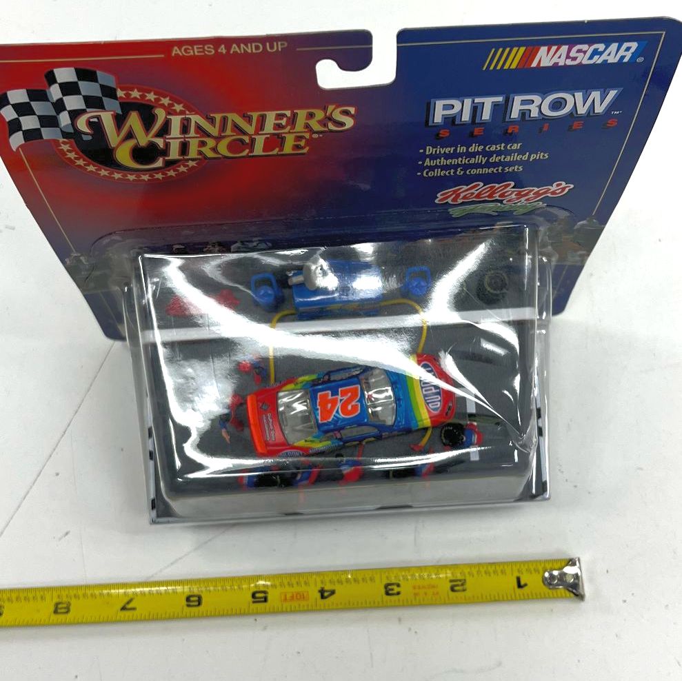 1999 Winner's Circle Jeff Gordon #24 Pit Row Diecast Lot of 2 NASCAR New Sealed