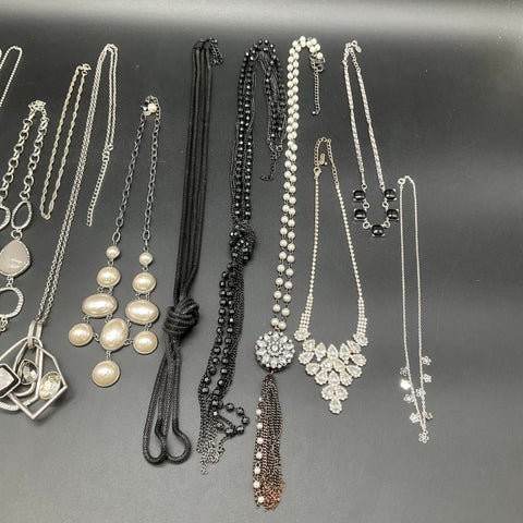 Vintage to Modern Costume Jewelry Lot 14 Necklaces Pendants Faux Pearl Beads