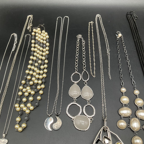 Vintage to Modern Costume Jewelry Lot 14 Necklaces Pendants Faux Pearl Beads