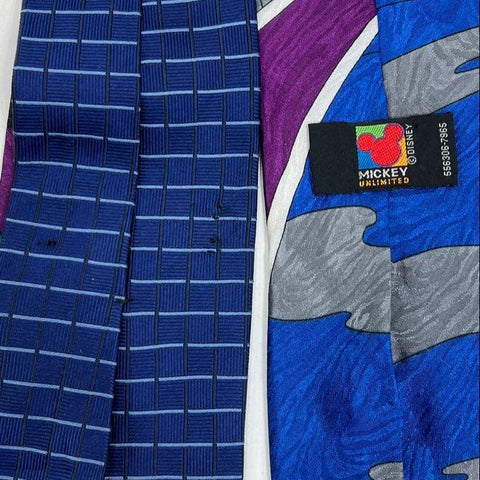 Lot of 10 Men's Neckties Vintage 90s Disney Looney Tunes Peanuts Tabasco