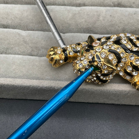 Vintage Retro Large Crawling Tiger Brooch Gold Tone Black Enamel Marked B