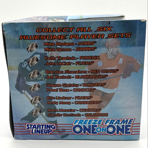 Kenner Starting Lineup Freeze Frame One On One 1998 Gretzky vs Bure NHL Figures