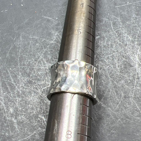 925 Sterling Silver Hammered Ring Size 7 10.52g