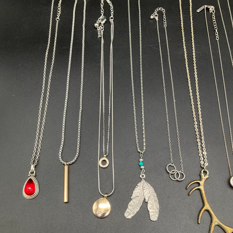 Fashion Pendant Jewelry Lot of 13 Necklaces Silver Gold Tone Antler Feather