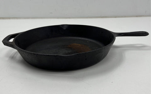 Lodge 12 Inch Cast Iron Skillet No 10SK Helper Handle Made in USA