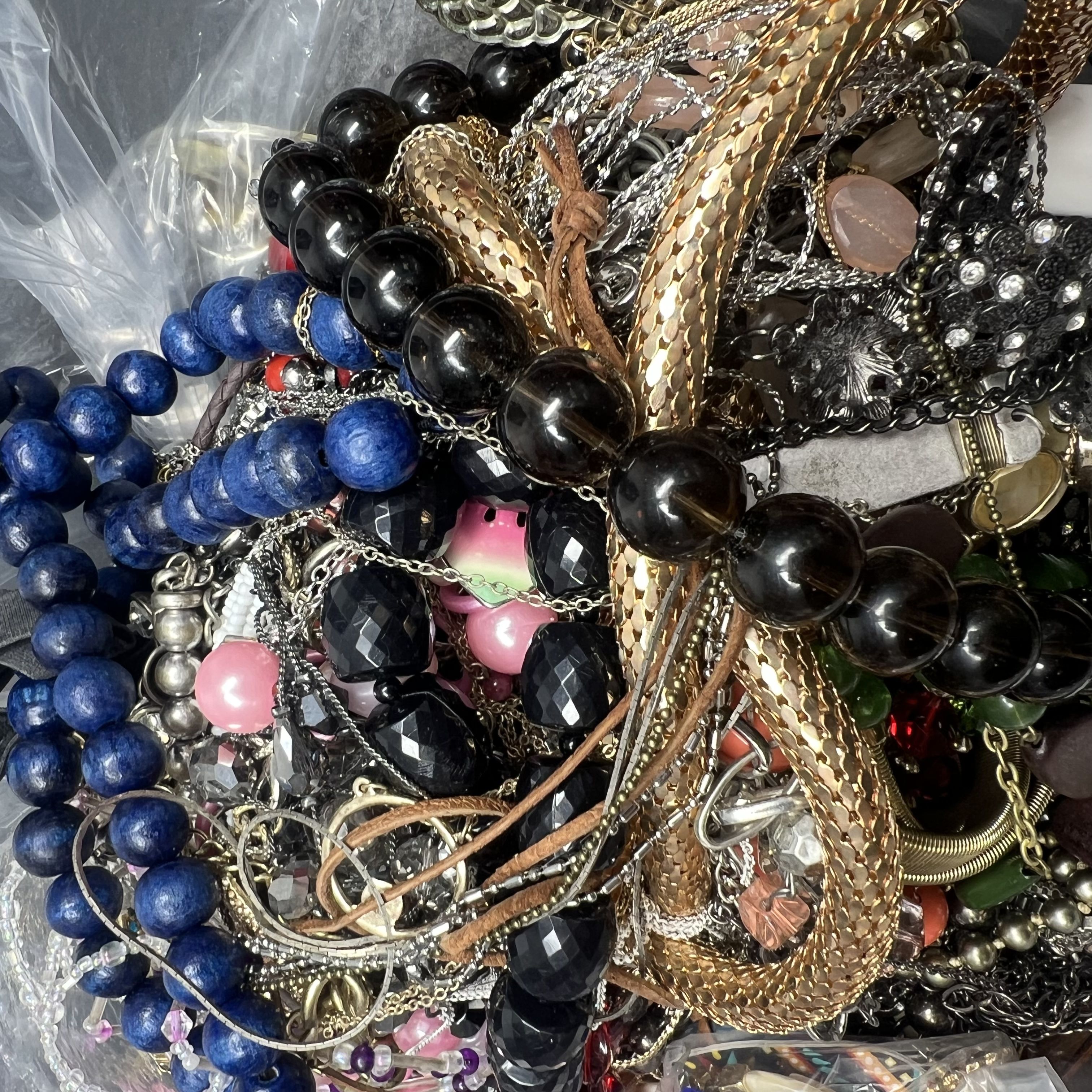 5LB Wearable Costume Jewelry Mixed Items Bag