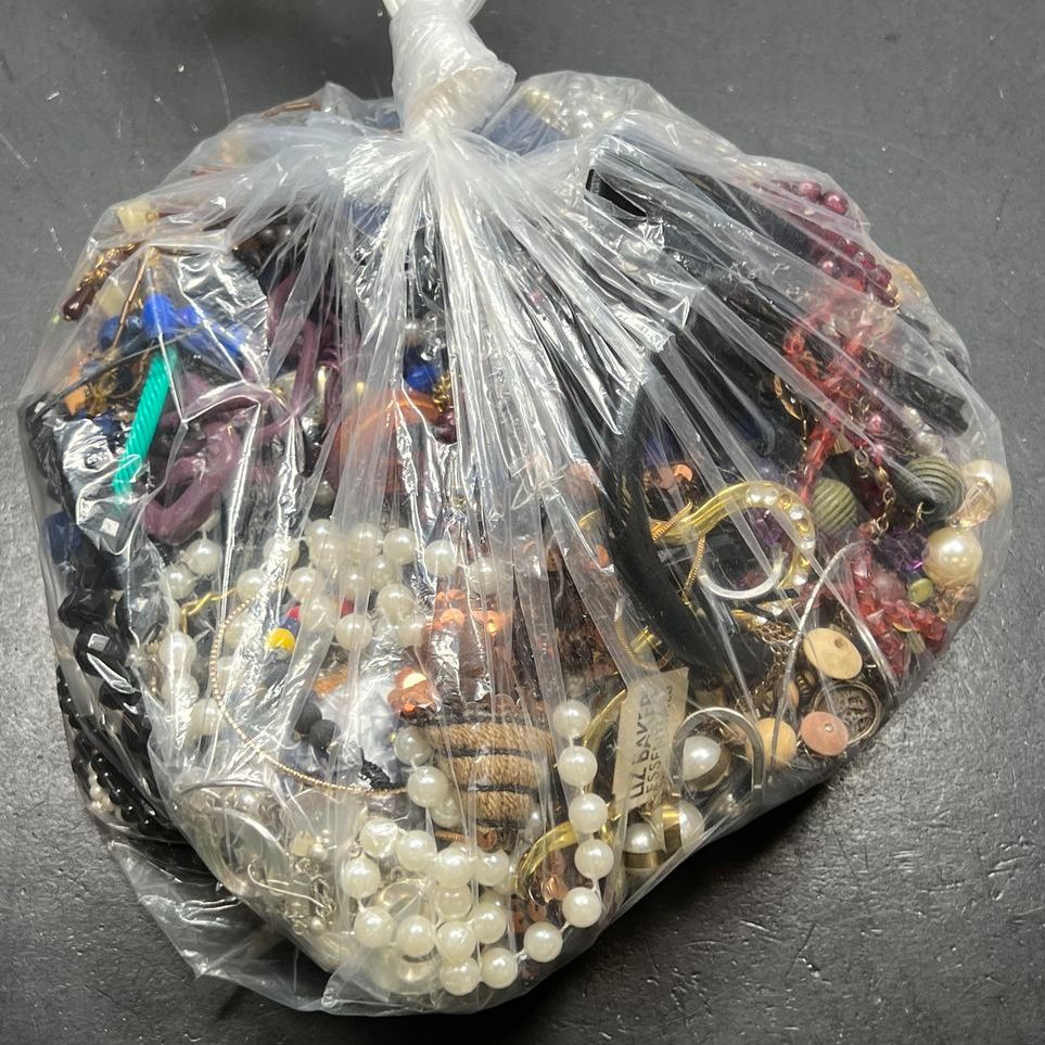5 Lbs Costume Jewelry Grab Bag