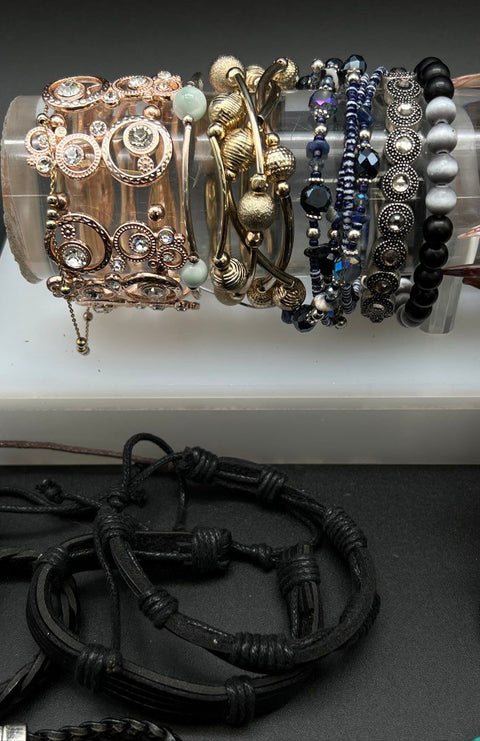 Lot 25+ Bracelets Beaded Leather Charm Rhinestone Mixed Styles