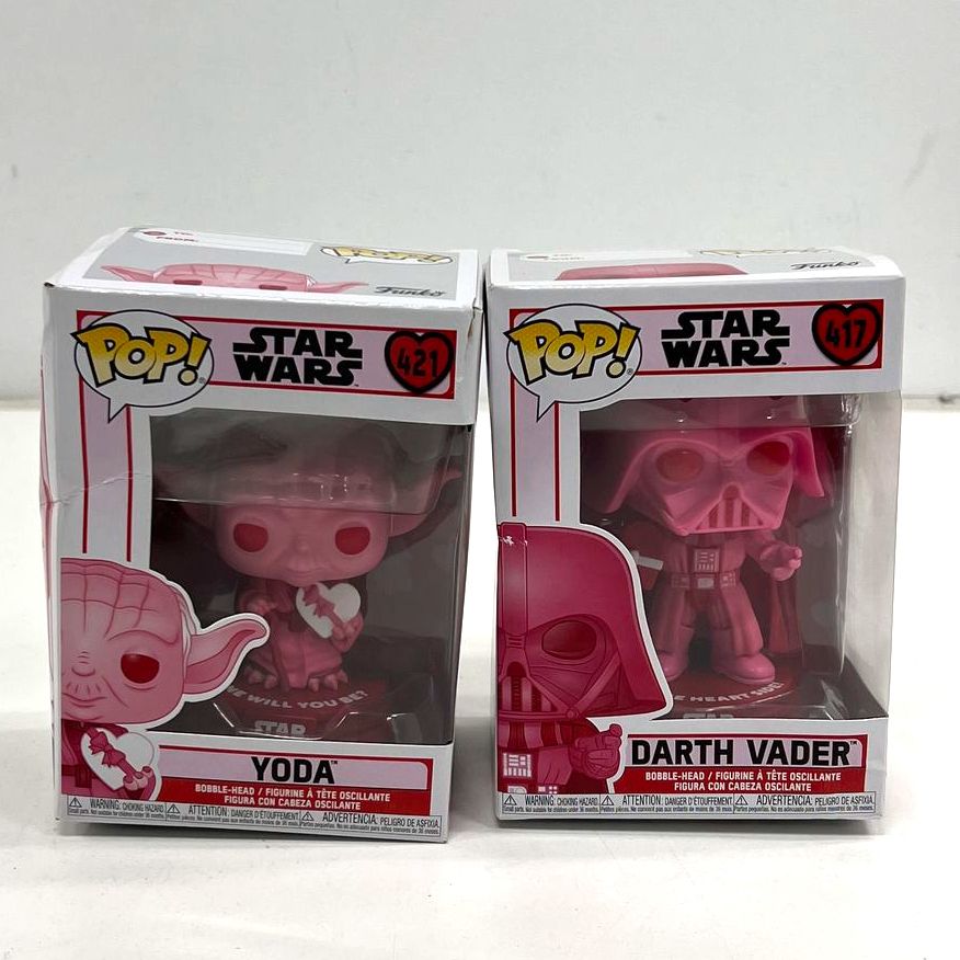 Funko Pop Star Wars Valentines Lot 2 Darth Vader #417 Yoda #421 Damaged Box