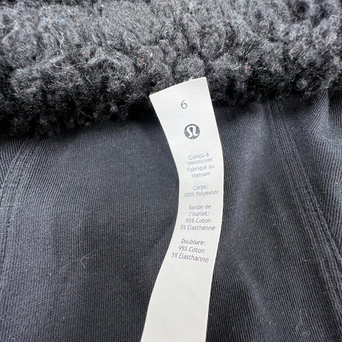 Lululemon Women's Black Textured Fleece 1/2 Zip Sherpa Cropped Pullover Size 6