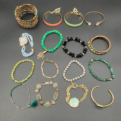 Eclectic Bohemian Fashion Jewelry Lot of 16 Bracelets Beaded Cuffs Agate Joia