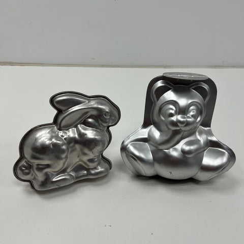 Vintage Wilton 3D Stand-Up Bear & Rabbit Cake Pan Mold Set Aluminum Bakeware