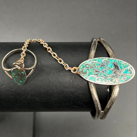 Vintage Silver Tone Unicorn Hand Chain Bracelet Ring Sz 10 Turquoise Chip Inlay